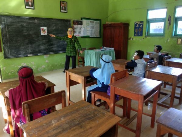 BELAJAR DI TENGAH PANDEMI