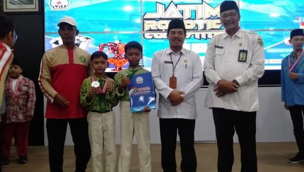 JUARA ROBOTIK