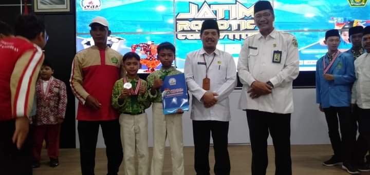 JUARA ROBOTIK